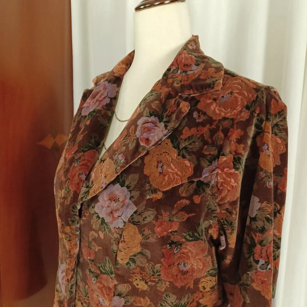 Vintage 70s Cotton Velvet Blazer, Romantic Dark Floral Print - Picture 1 of 6